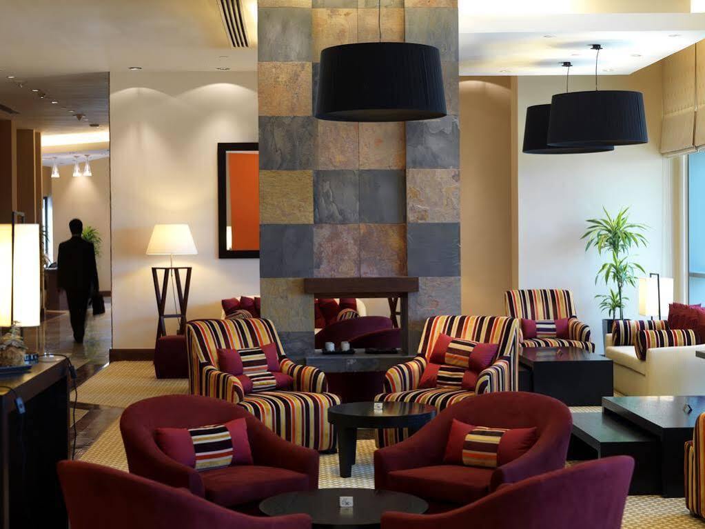 Staybridge Suites Yas Island Abu Dhabi By Ihg ภายนอก รูปภาพ